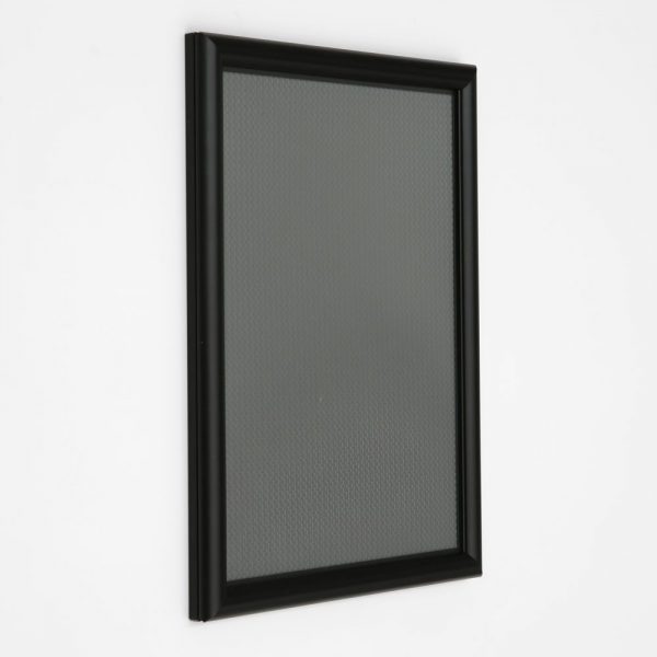 8-5x11-snap-poster-frame-059-inch-black-profile-mitred-corner5