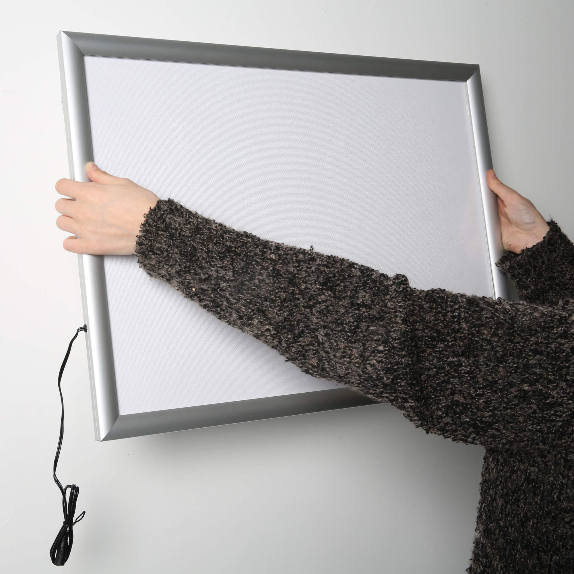 Best Buy LEDbox LED Backlit Poster Frame 16×20″ Silver 1″ Aluminum